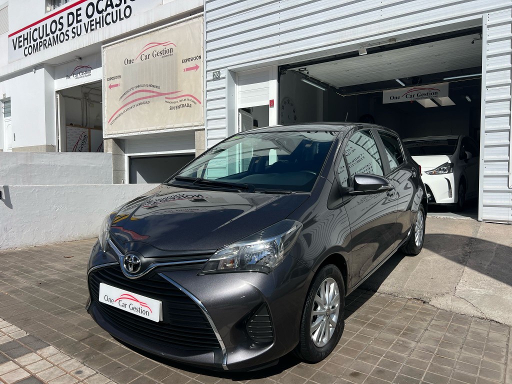 TOYOTA Yaris 100 ACTIVE