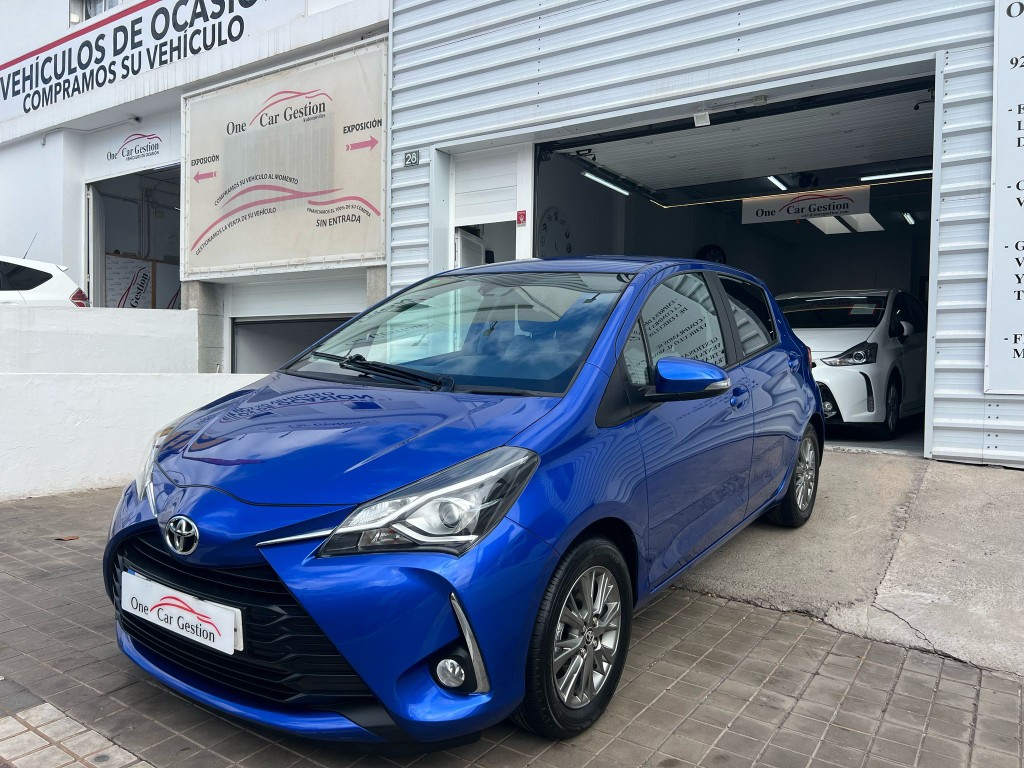 TOYOTA Yaris 1.5 110 Active