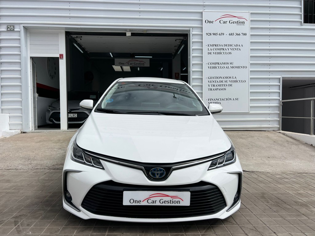 TOYOTA COROLLA SEDAN 