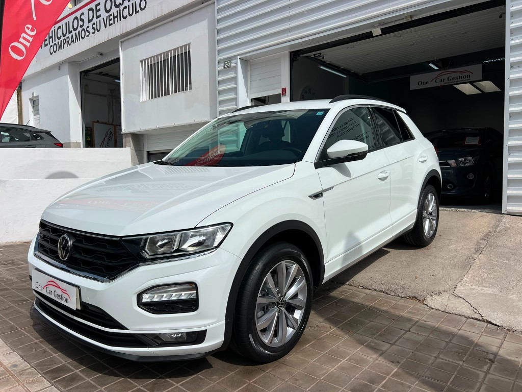 VOLKWAGEN T-ROC  R-LINE